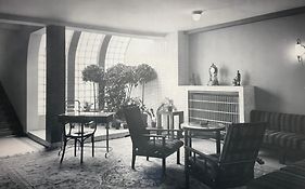 Hotel Avion - National Cultural Monument - Iconic Houses Org